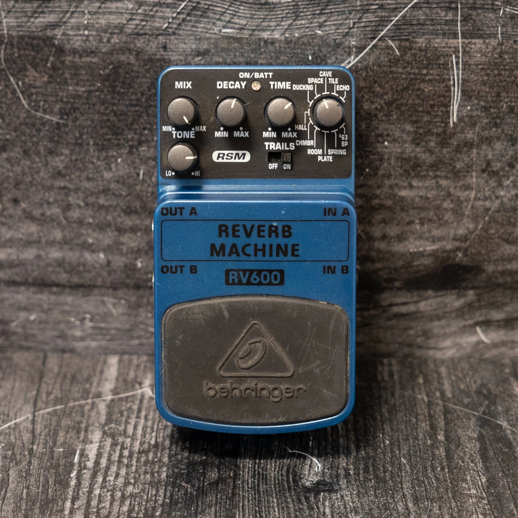 Behringer RV600 Reverb Machine Pedal