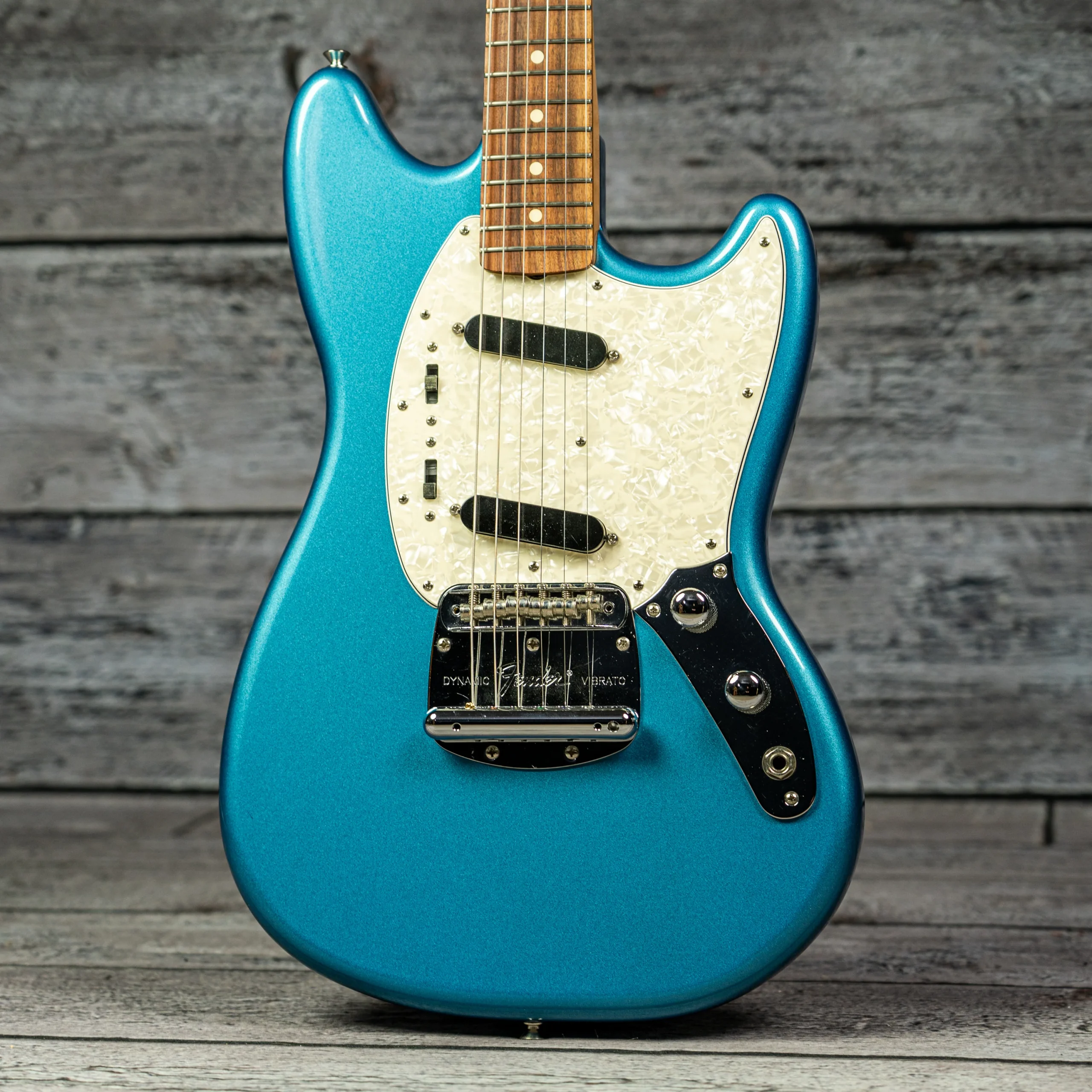 Fender Vintera Mustang